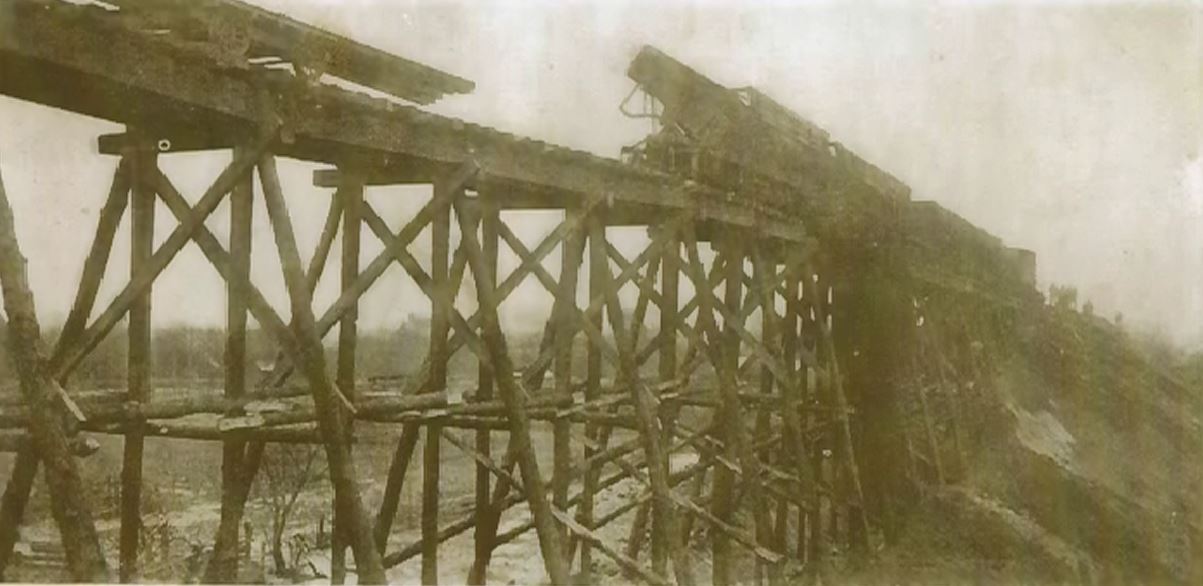 How they built the new grade in Milford when the railroad was leveled in 1905-06